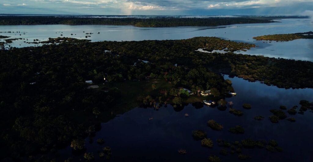 Comunidade Ilha Michiles, Terra Indígena Andirá-Marau, Maués-AM.